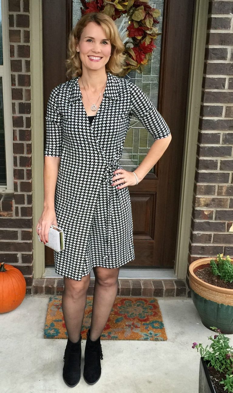 Are you on the hunt for wrap dress outfits? This dress arrived in my LeTote and I am in love. It's the perfect wrap dress! See how I styled it with three different pairs of shoes.