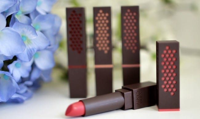 Burt's Bees lipstick colors - a lipstick that loves you back. These lipsticks hydrate and moisture your lips for 8 hours, come in 14 gorgeous shades and are made with ingredients you can actually pronounce!