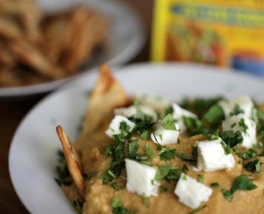 This taco hummus recipe i s easy, tasty and requires ingredients easily found in your local grocery store. With ingredients like fresh garlic and olive oil, you know it's got to be good!