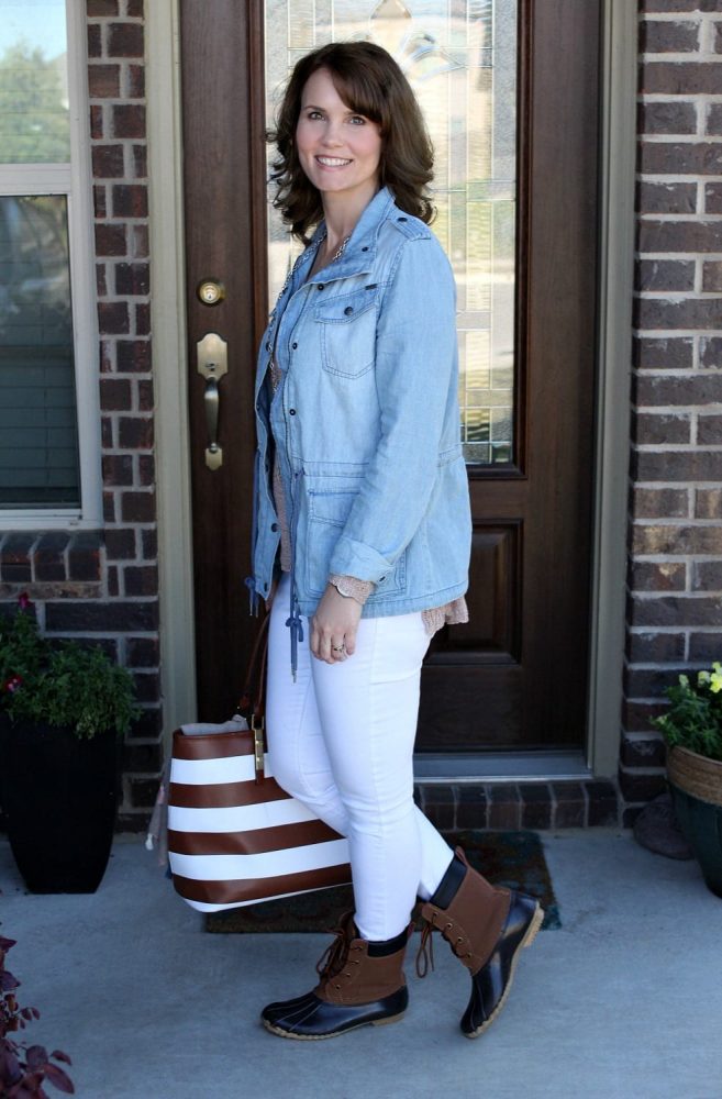 plus size outfits with duck boots