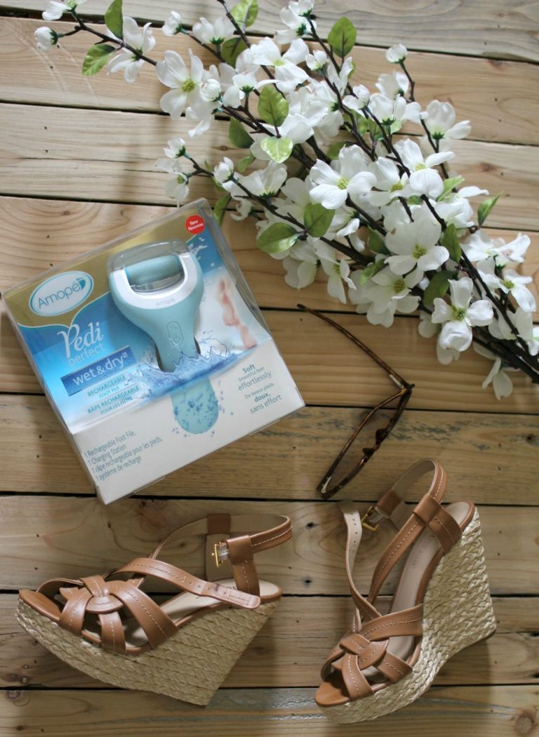 Four Steps to Sandal Ready Feet at Home