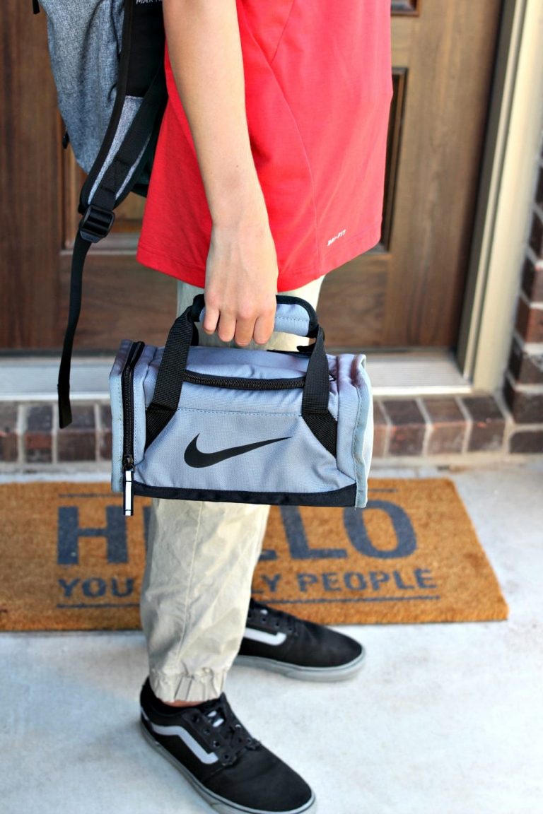 5 Back to School Fashion Trends & Must-Haves for Boys
