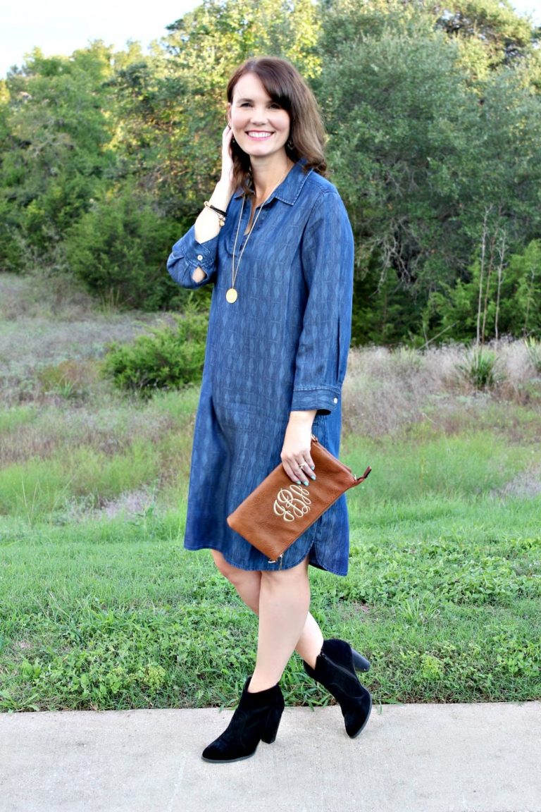 An Easy to Wear Tensel Dress for Fall