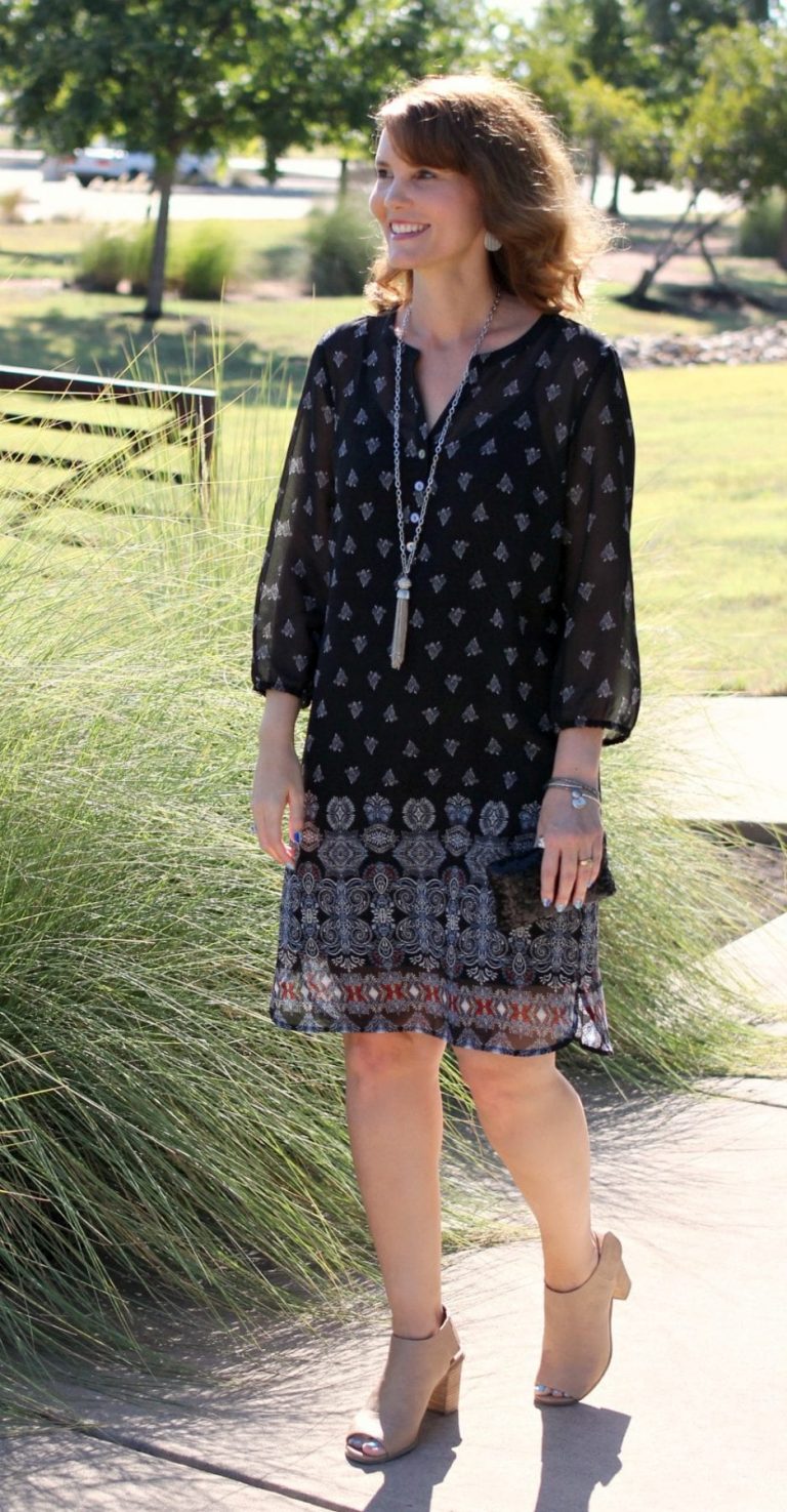 A Breezy Pullover Dress + Giving Back