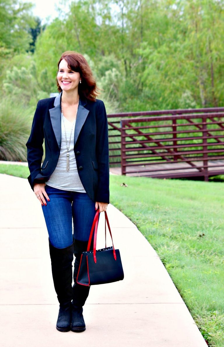 Fall Fashion: A Black Blazer Outfit