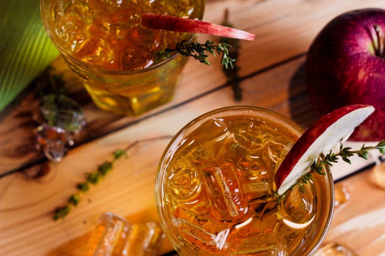 Adam’s Apple Cocktail