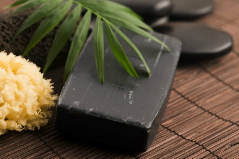 5 Reasons You Will Definitely Want to Add Activated Charcoal to Your Beauty Routine This Year