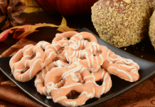 halloween themed snacks, halloween themed food, halloween party snacks, halloween recipe ideas