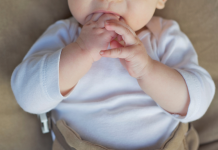 5 tips for teething babies, baby teething tips, teething baby symptoms, baby teething tips and tricks, baby teething symptoms, baby teething