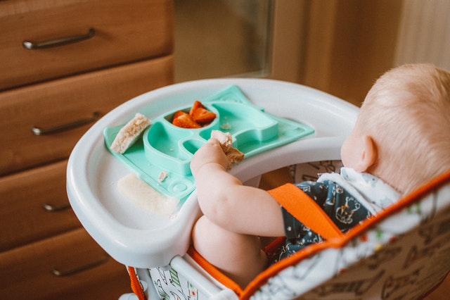 Feeding Your Baby During the Various Food Stage